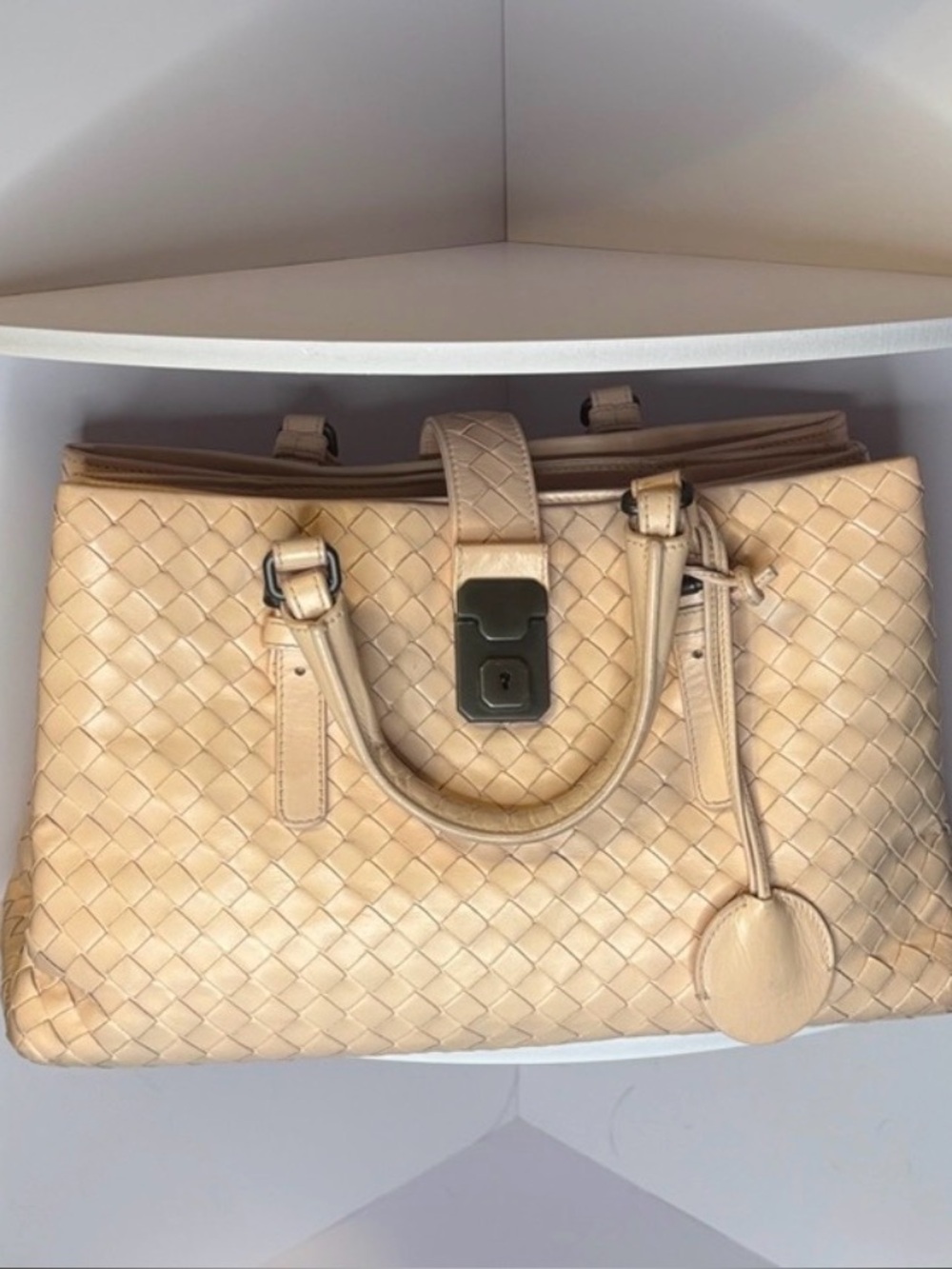 🍁Bottega Veneta dessert rose Roma Tote with burnito finished hardware sz medium